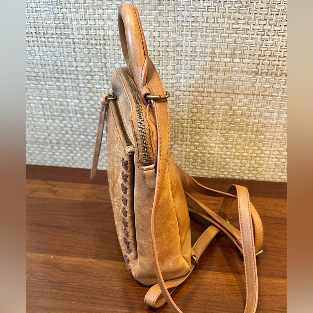 🌟HP🌟The Sak Loyola Tan Leather Mini Convertible Backpack Tobacco Floral - Picture 6 of 16